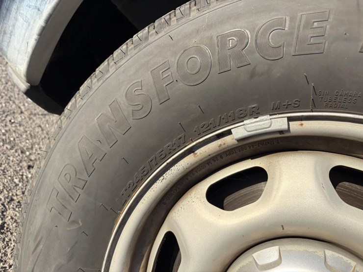 2014-ford-f150-image-24