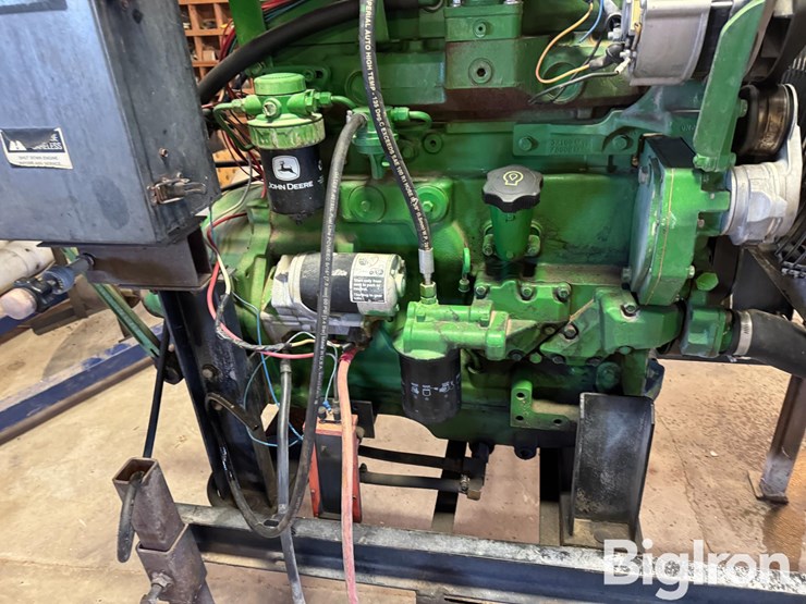 john-deere-4045t-image-10