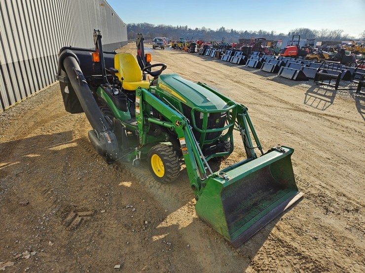 john-deere-1025r-image-7
