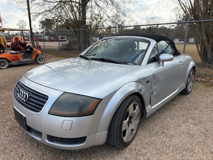 #776-•-2002-audi-tt-quattro-image-1