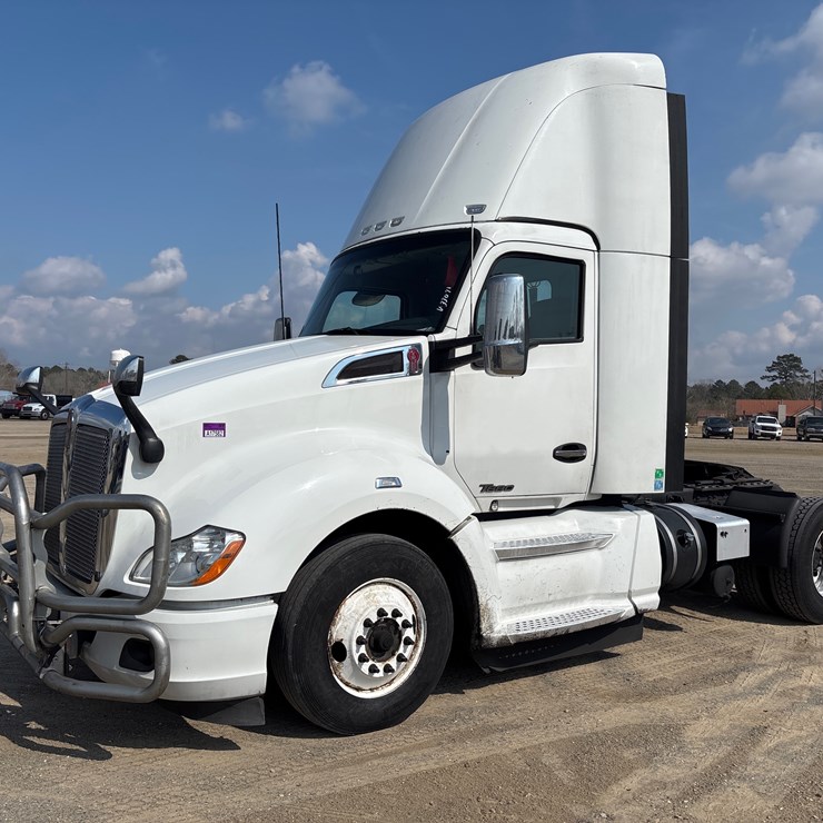 2020 KENWORTH T680