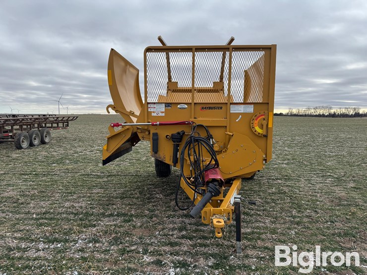 2019-haybuster-2660-image-2