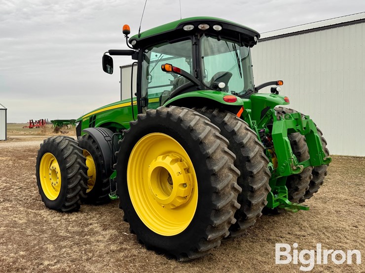 2012-john-deere-8310r-image-7