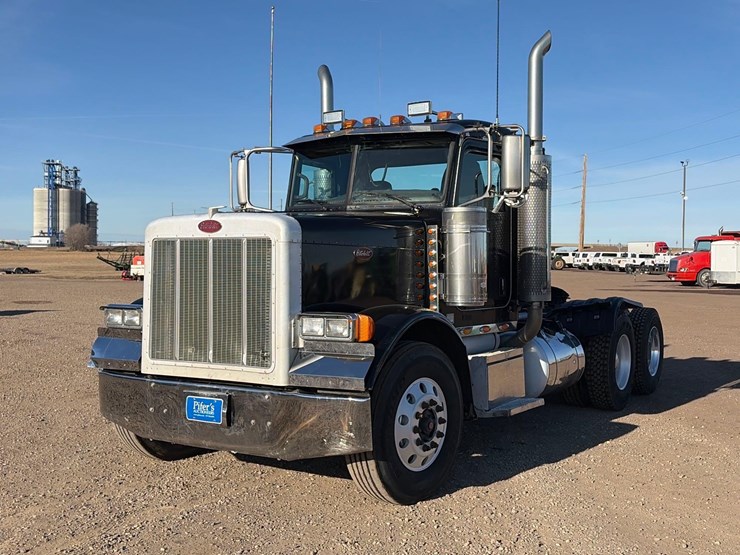 2007-peterbilt-379-image-1