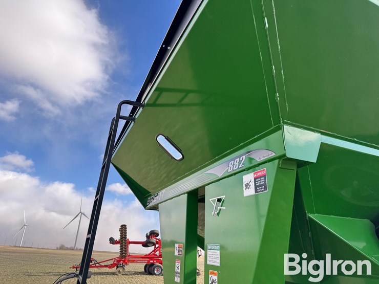 2010-brent-882-image-11