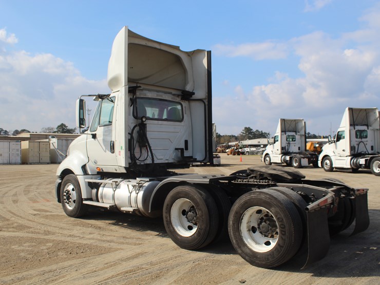 2016-international-prostar-image-4