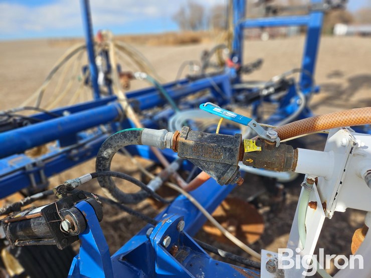 blu-jet-landwalker-image-14