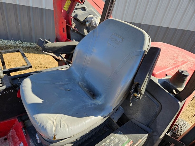 toro-groundsmaster-4000d-image-13