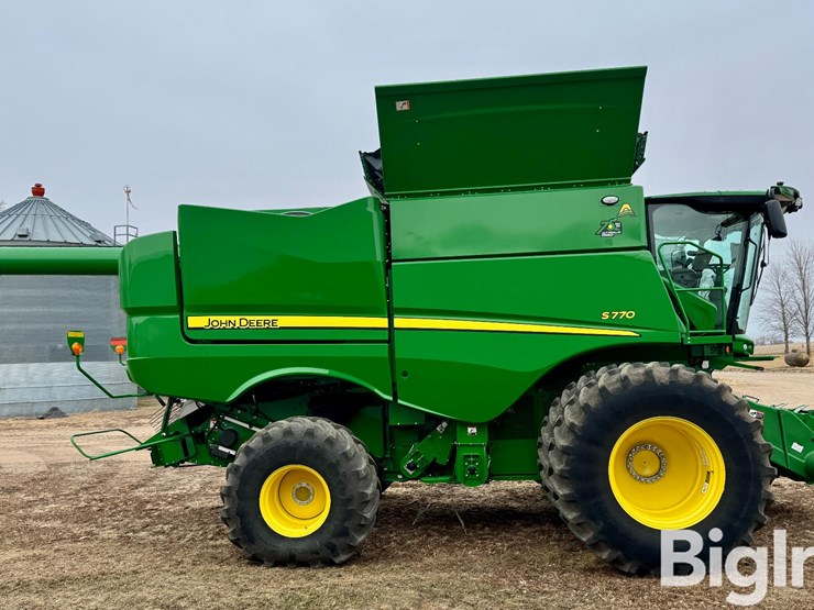 2022-john-deere-s770-image-4