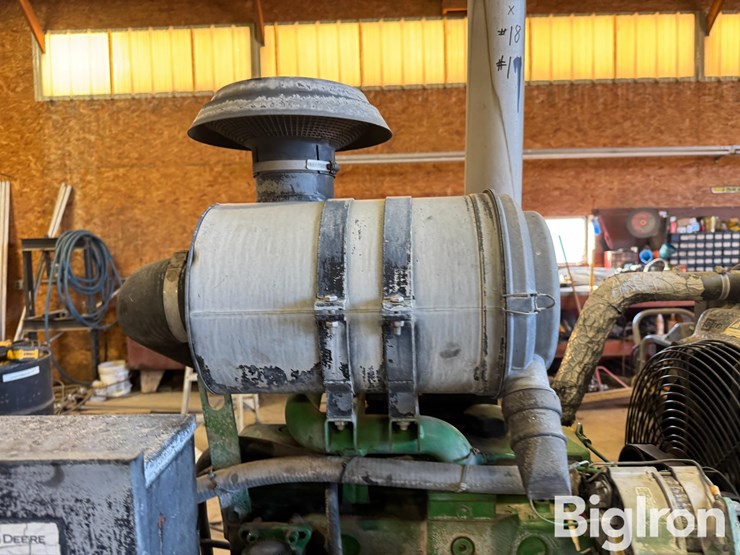 john-deere-4045t-image-13