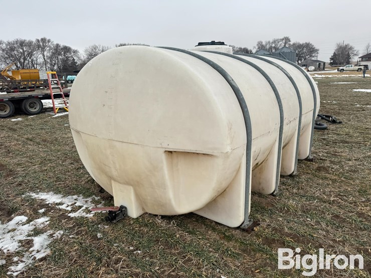 2550-gallon-bulk-tank-image-5