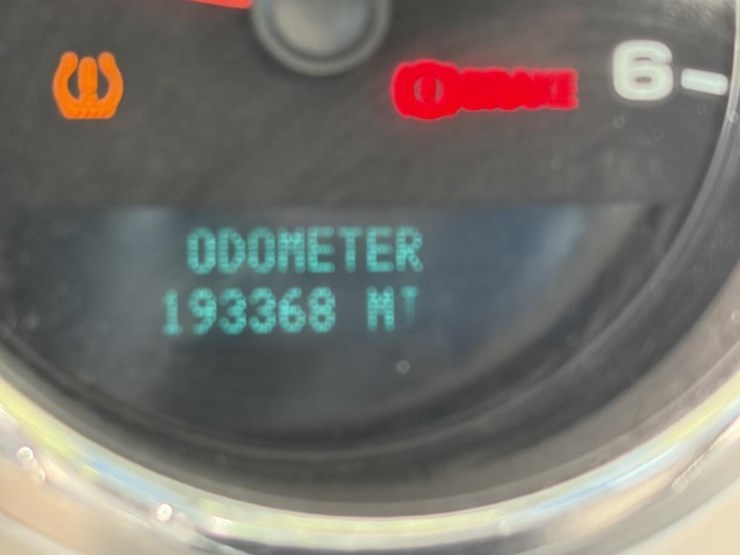 2008-chevrolet-2500-image-8