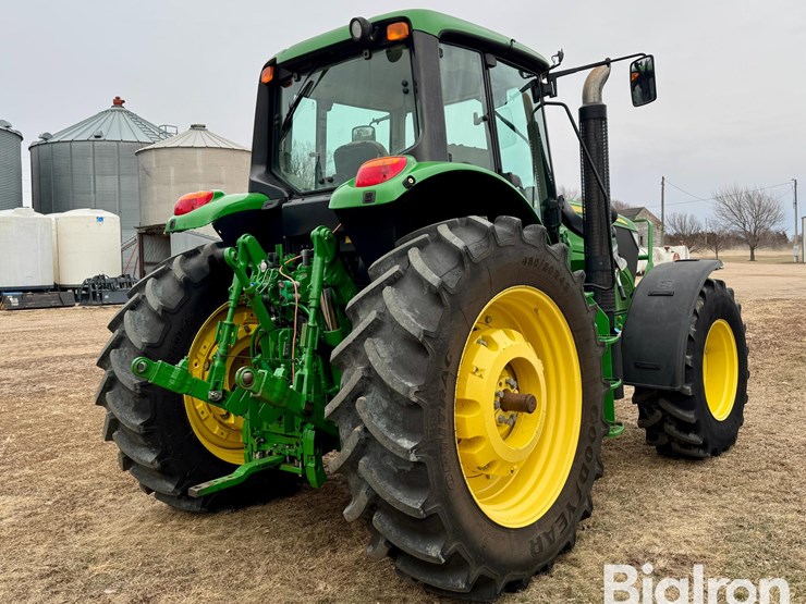 2015-john-deere-6150m-image-5