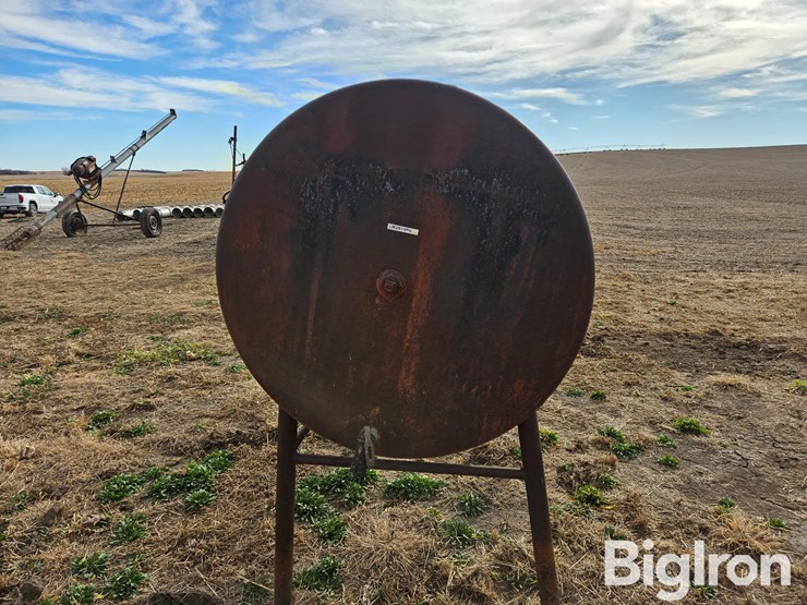 butler-300-gal-fuel-tank-on-stand-image-2