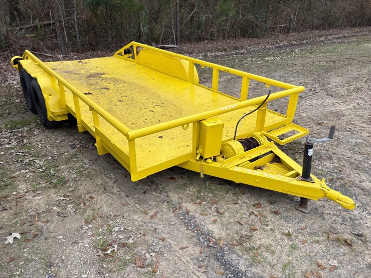 #676-•-16ft-yellow-farm-trailer-|-no-title-image-1