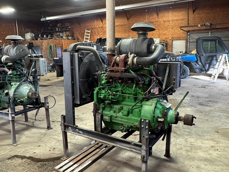 john-deere-4045t-image-3