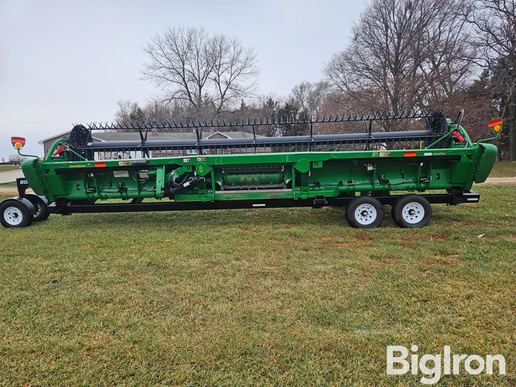 2019-john-deere-730fd-image-6