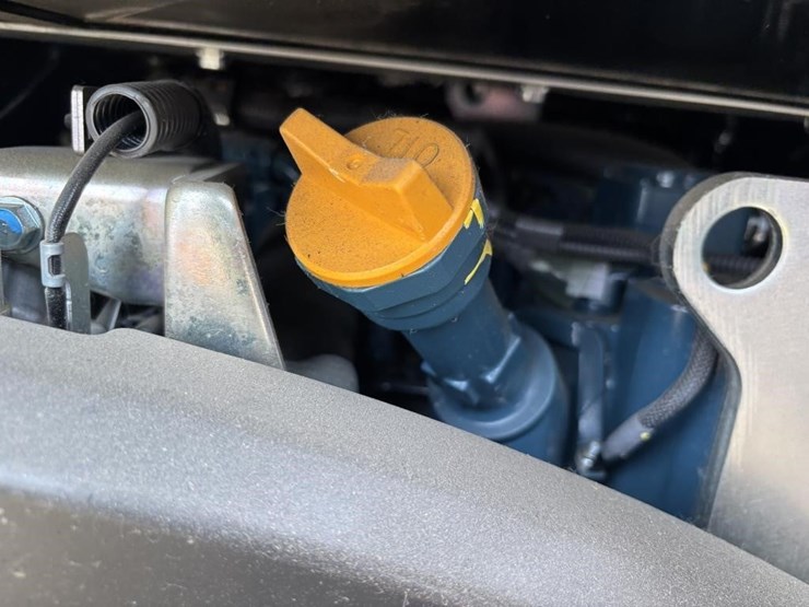 2024-kubota-svl75-3-image-39