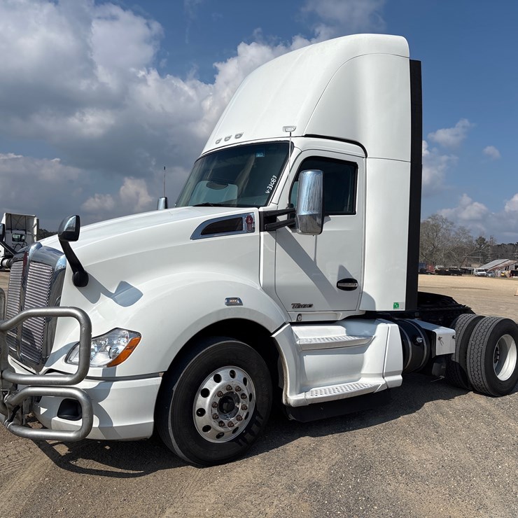 2020 KENWORTH T680