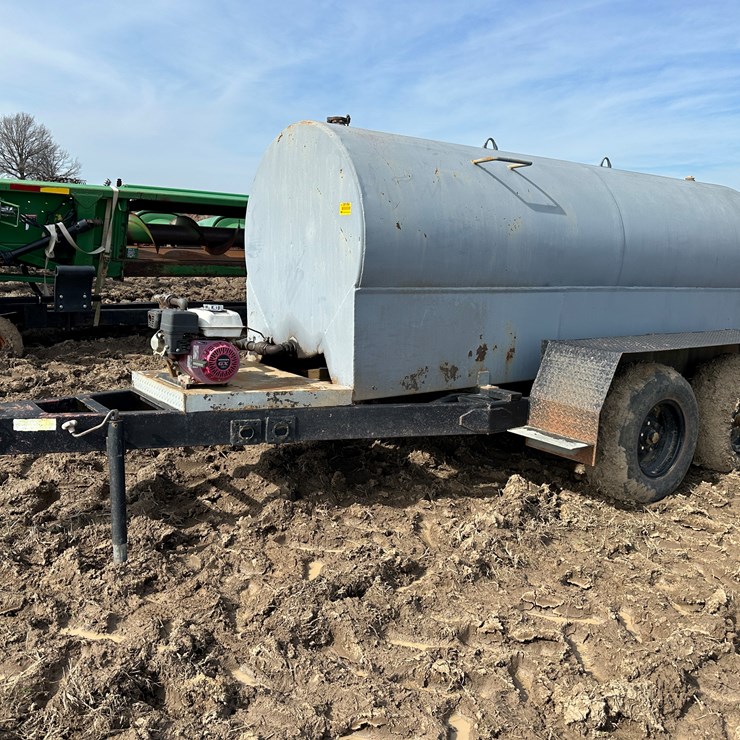 #39184 • ~1000gal Fuel Trailer