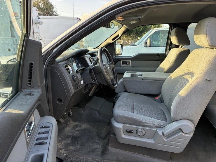 2011-ford-f150-image-12