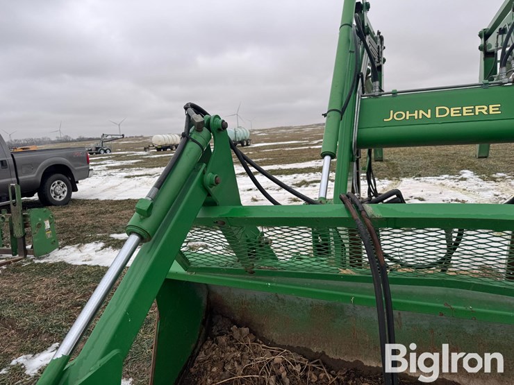 john-deere-740-image-15