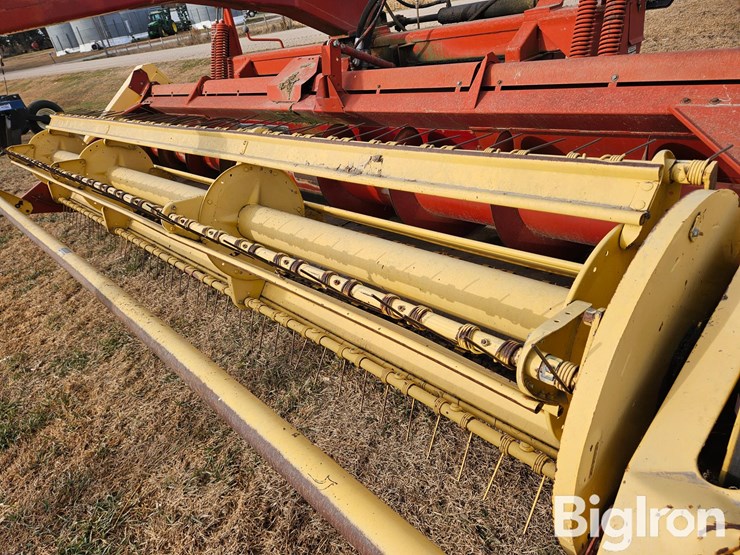 new-holland-116-image-15