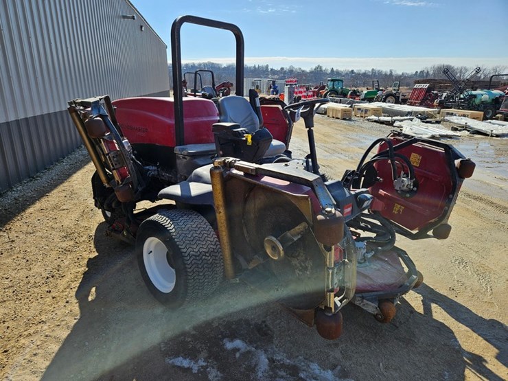 #168-•-toro-ground-master-4700d-4x4-wide-area-mower-image-7