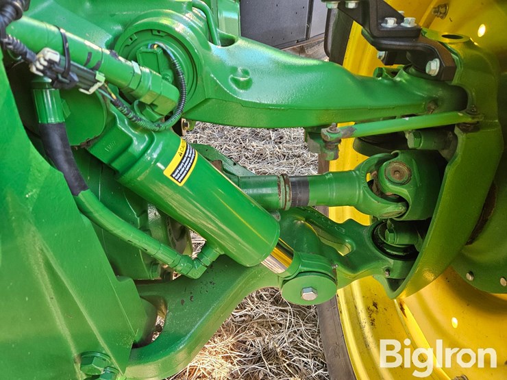 2013-john-deere-8285r-image-14