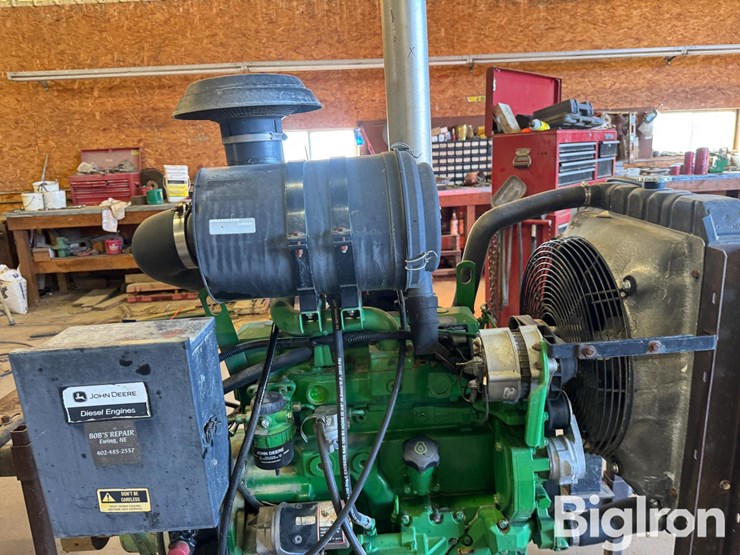 john-deere-4045t-image-11