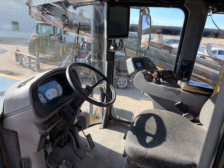 2006-agco-terragator-8104-image-18