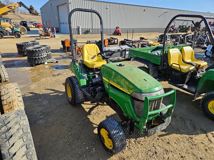 john-deere-2305-image-5