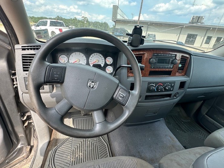 2006-dodge-ram-1500-image-47