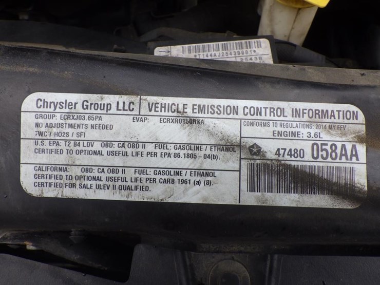 2014-dodge-grand-caravan-image-12