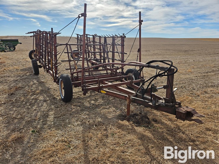 lindsay-bros-hd-750-42'-7-section-spike-tooth-harrow-image-3