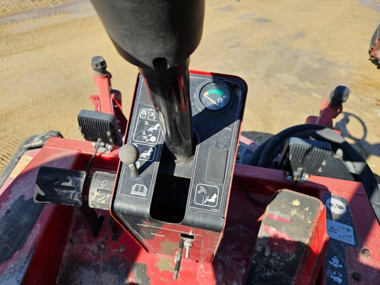 #155-•-toro-ground-master-4000d-4x4-wide-area-mower-image-11