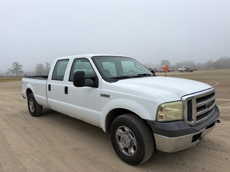 2006-ford-f250-image-2