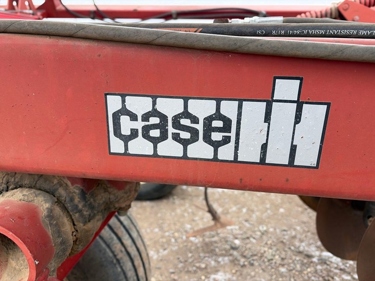 case-ih-3900-image-20