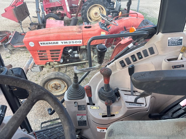 kubota-m7040-image-7