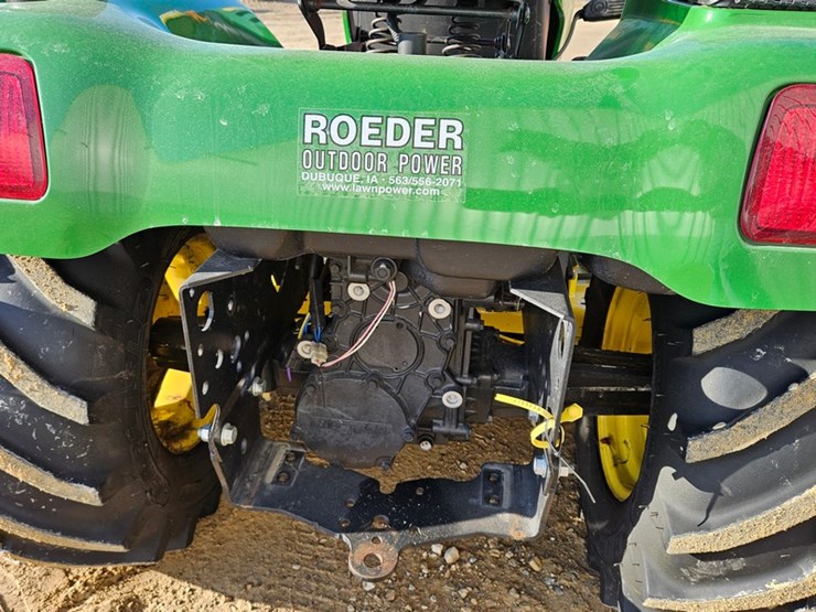 2012-john-deere-x720-image-13