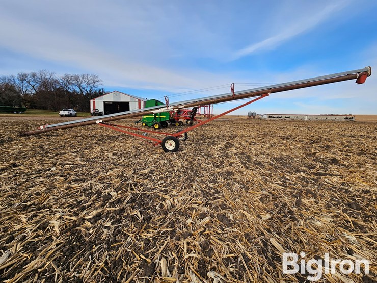 feterl-auger-image-8