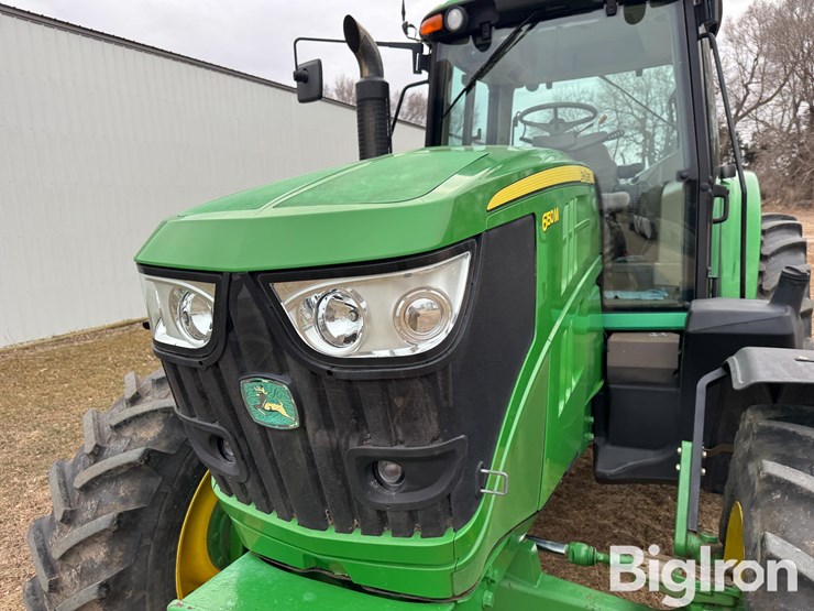 2014-john-deere-6150m-image-12