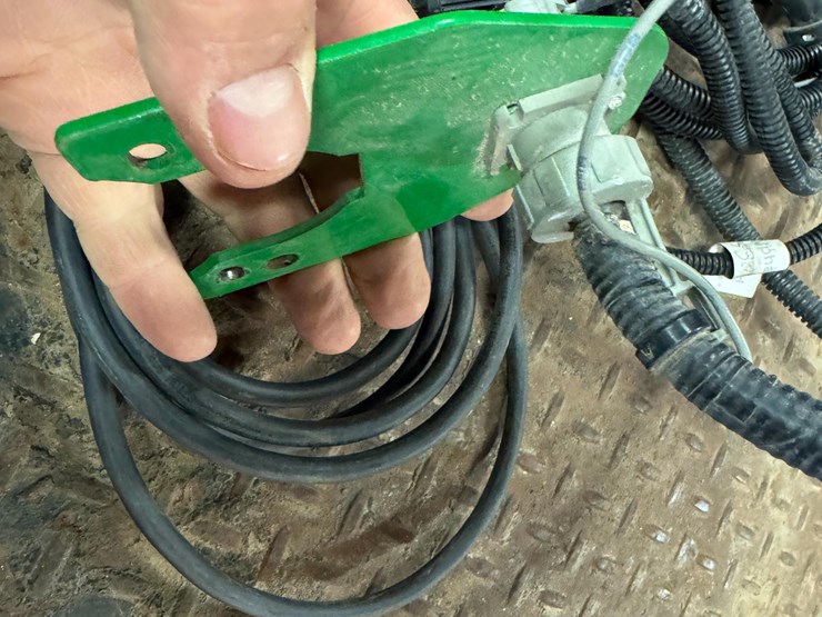 clipper-planter-foot-switch-image-10