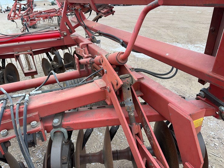 case-ih-3900-image-10