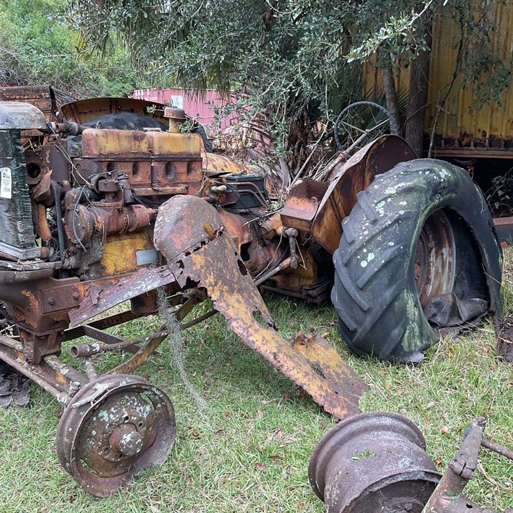 MINNEAPOLIS MOLINE UTS