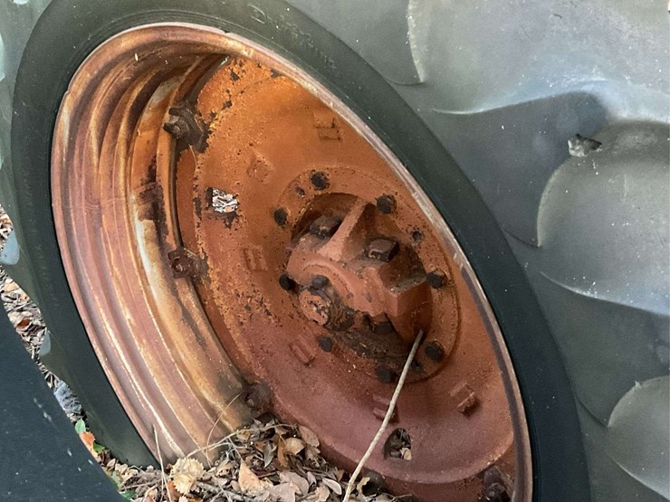 minneapolis-moline-m5-image-13