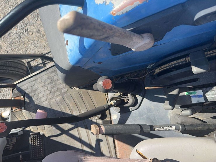 new-holland-t5060-image-22