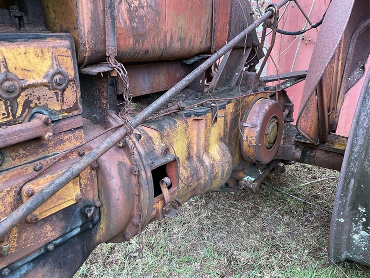 minneapolis-moline-ztu-image-13