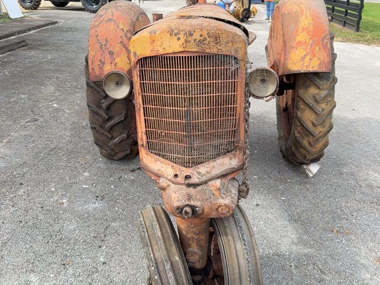 minneapolis-moline-ztu-image-3