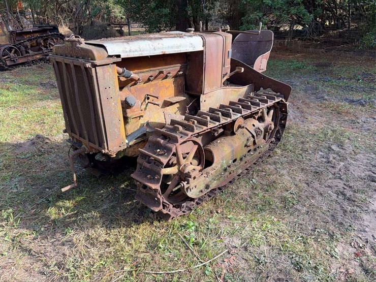 caterpillar-2-ton-image-1